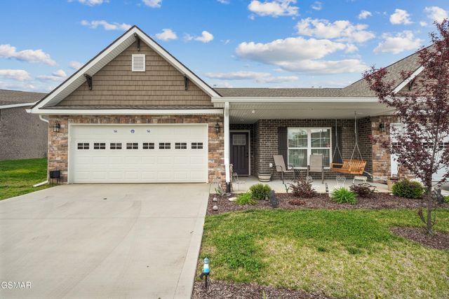 736 Snowflower Circle, Pigeon Forge, TN 37863