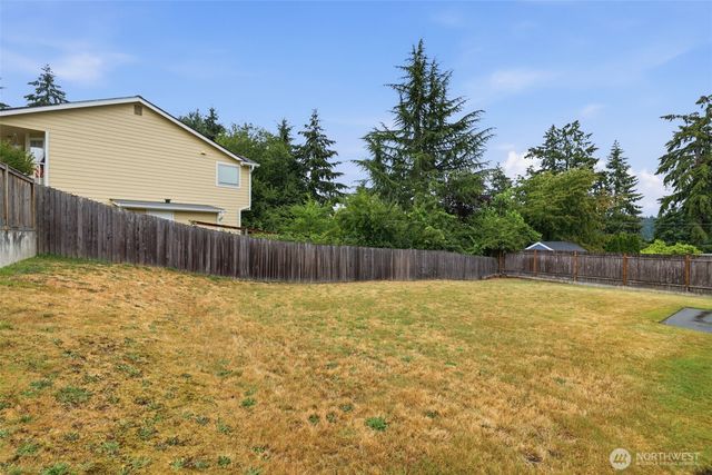 10205 107th Street Ct SW, Lakewood, WA 98498