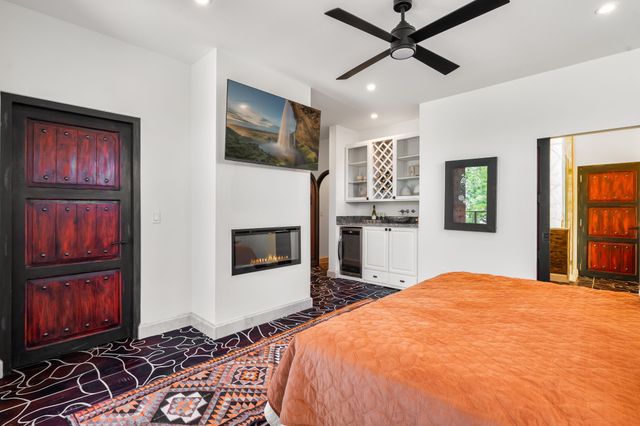 929 Shoofly Street B, Santa Fe, NM 87505