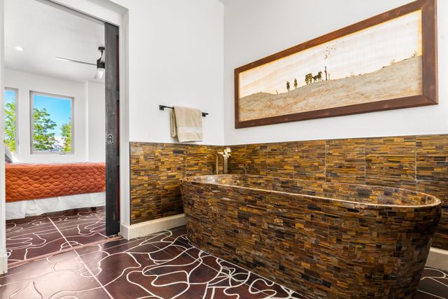 929 Shoofly Street B, Santa Fe, NM 87505