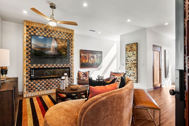 929 Shoofly Street B, Santa Fe, NM 87505