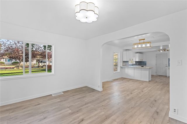 905 S 28th Street, Billings, MT 59101