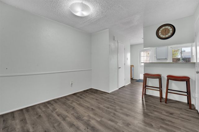 641 Carriagehouse Lane 7, Garland, TX 75040