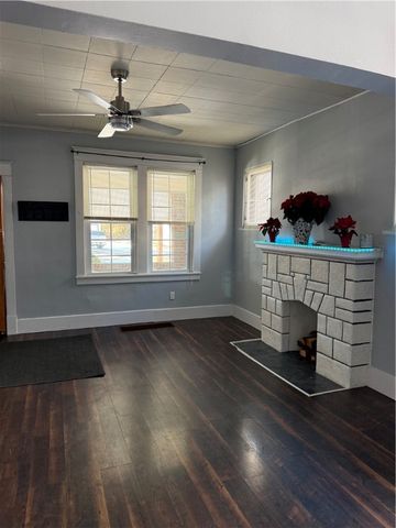 1018 Lane Ave, Harrison Twp, PA 15065