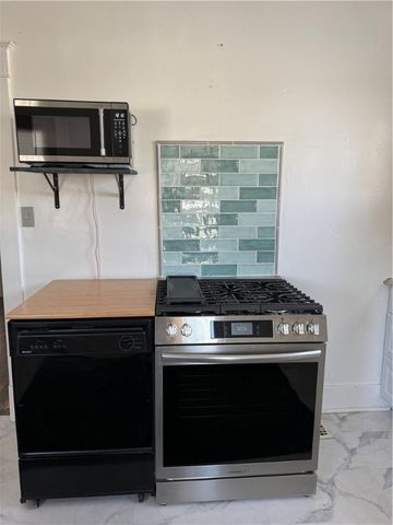 1018 Lane Ave, Harrison Twp, PA 15065