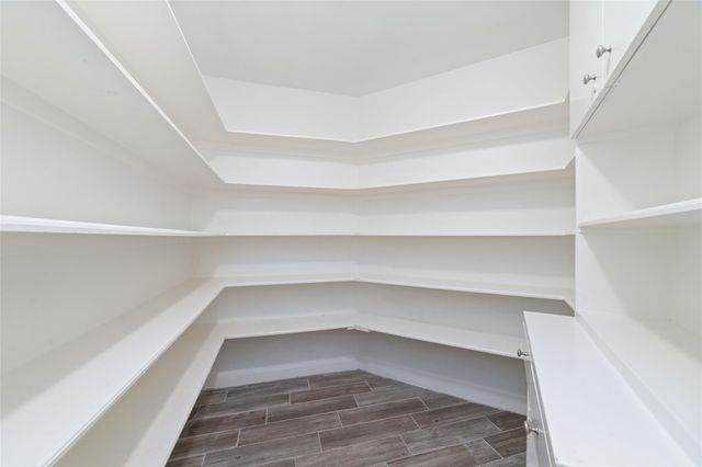 8115 Fondren Lake Drive, Houston, TX 77071