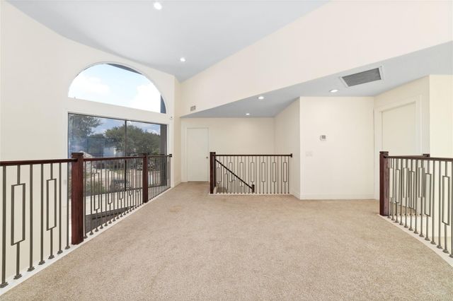8115 Fondren Lake Drive, Houston, TX 77071