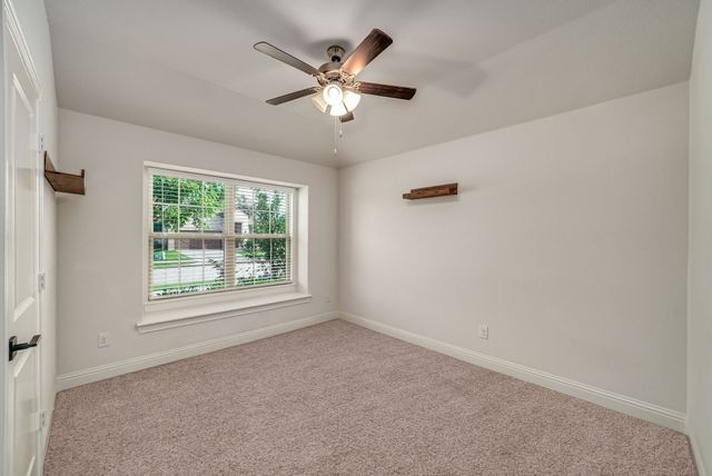 1528 Grassy Knoll Trail, Little Elm, TX 76227