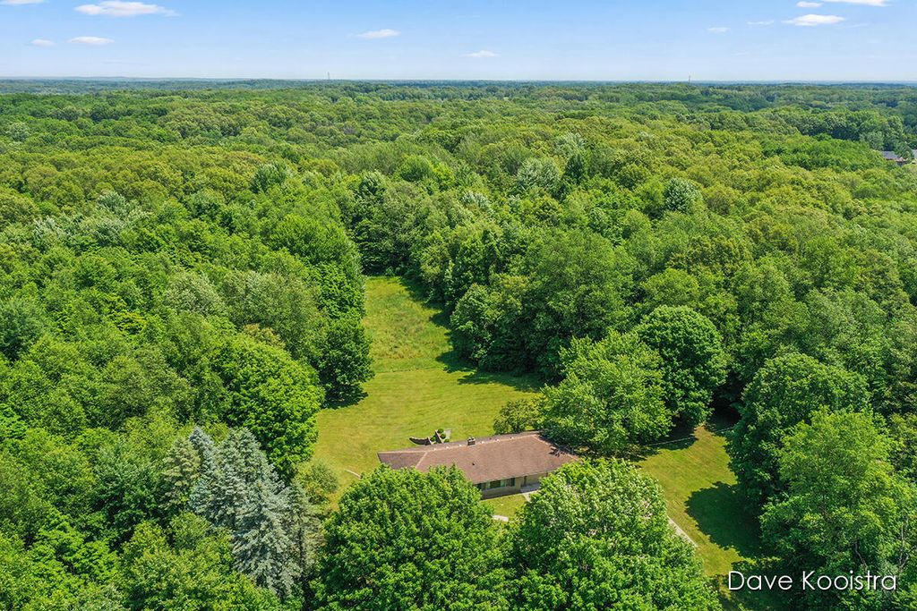 4034 N 9th Street, Oshtemo Twp, MI 49077