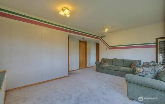 9502 S 200th Street, Kent, WA 98031