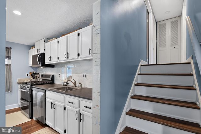 3 FOXWOOD CT, Sicklerville, NJ 08081