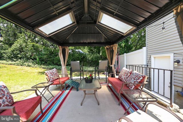 3 FOXWOOD CT, Sicklerville, NJ 08081