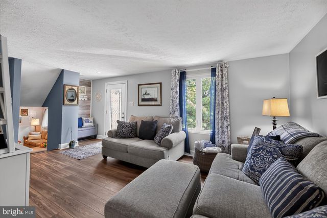 3 FOXWOOD CT, Sicklerville, NJ 08081
