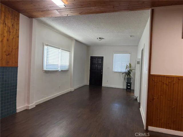 260 E South, Long Beach, CA 90805