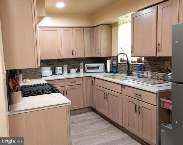 824 WICK BLVD, Woodbury, NJ 08096