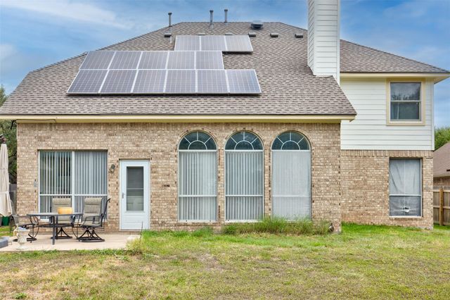 1605 Dapplegrey LN, Austin, TX 78727