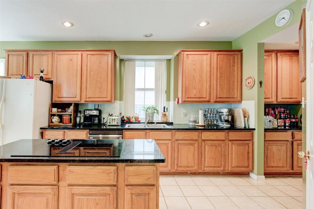 1605 Dapplegrey LN, Austin, TX 78727