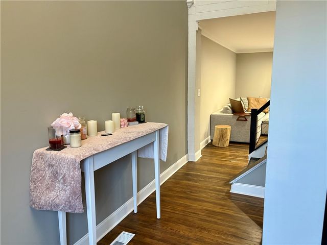 585 Brandywine Dr, Cranberry Twp, PA 16066