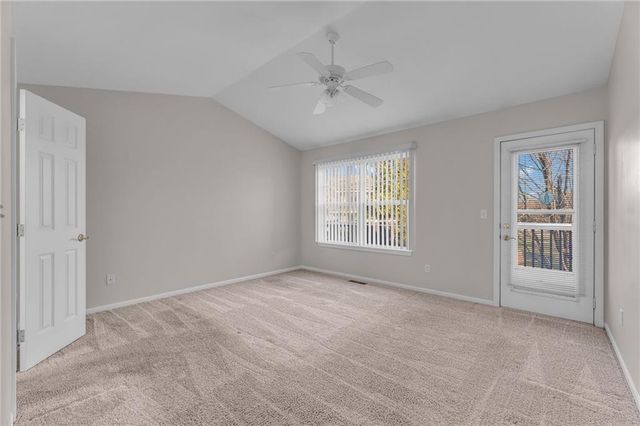 1522 Legend Trail Drive B, Lawrence, KS 66047