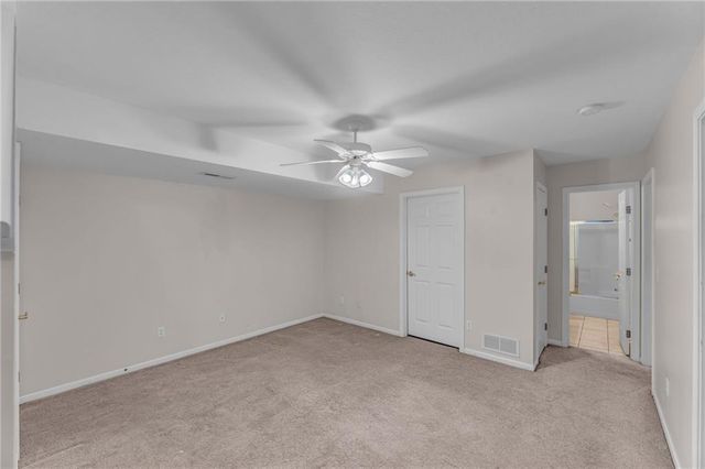 1522 Legend Trail Drive B, Lawrence, KS 66047