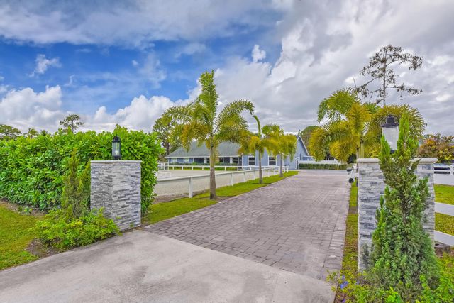 1401 Pelham Road, Wellington, FL 33414