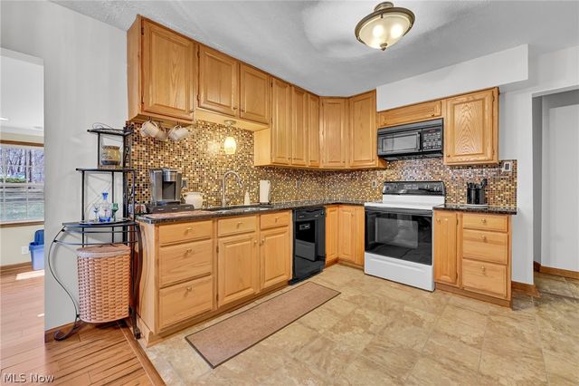 4205 Osage Street, Stow, OH 44224