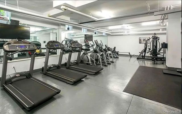 42-22 Ketcham F16, Elmhurst, NY 11372