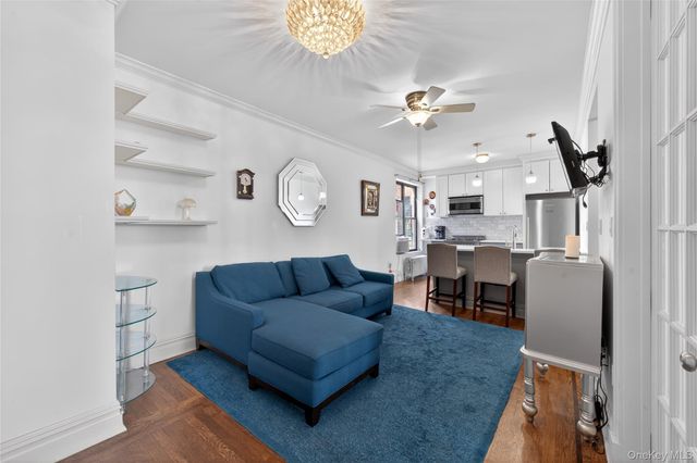 42-22 Ketcham F16, Elmhurst, NY 11372