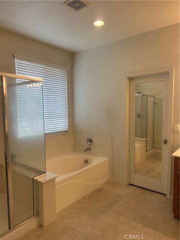 17385 Stone Celler Way, Lathrop, CA 95330