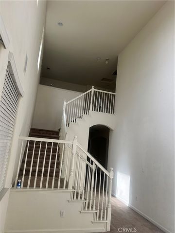 17385 Stone Celler Way, Lathrop, CA 95330