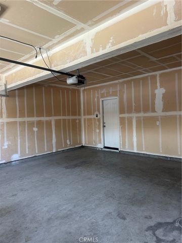 17385 Stone Celler Way, Lathrop, CA 95330