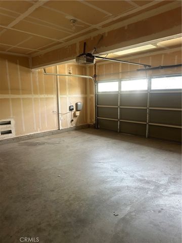 17385 Stone Celler Way, Lathrop, CA 95330