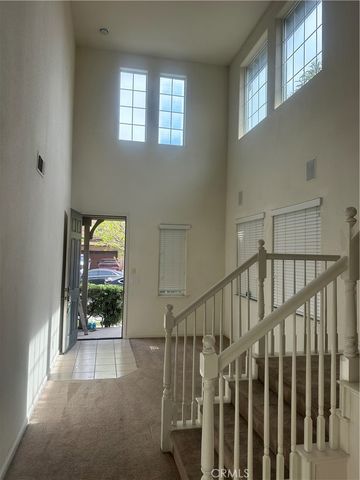 17385 Stone Celler Way, Lathrop, CA 95330
