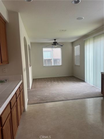 17385 Stone Celler Way, Lathrop, CA 95330