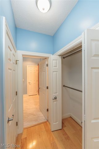 3192 Richmond Road, Beachwood, OH 44122