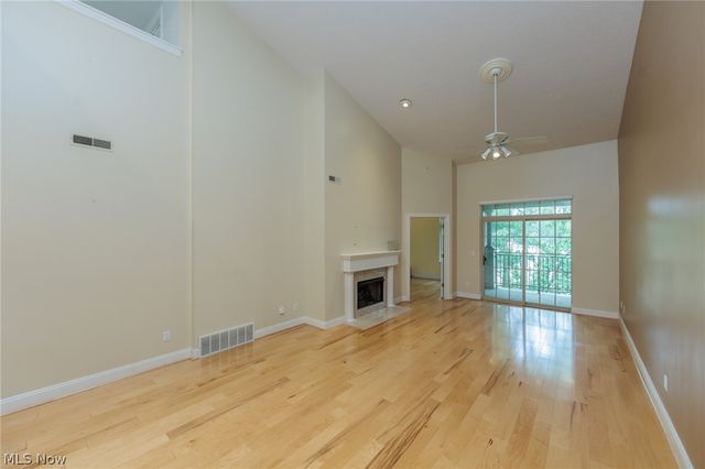 3192 Richmond Road, Beachwood, OH 44122
