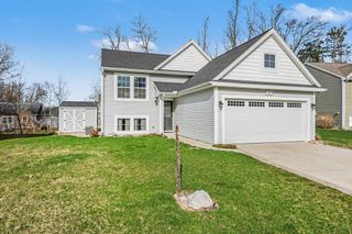 29 Beymoure Street, Oshtemo Twp, MI 49009