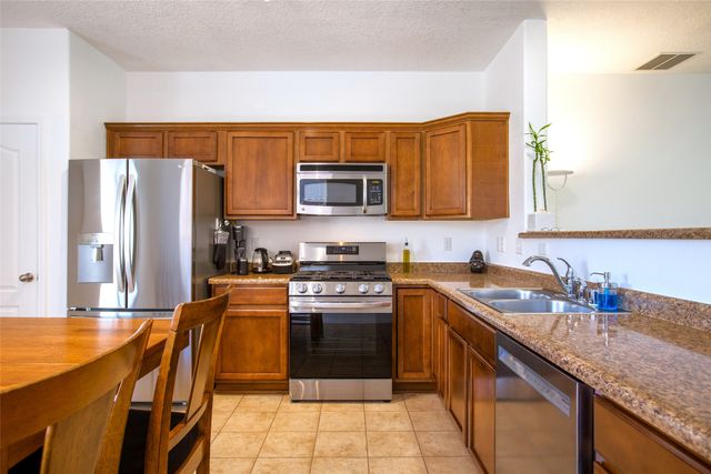 8405 Wild Dunes Avenue NW, Albuquerque, NM 87114