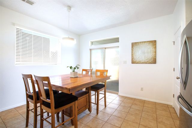 8405 Wild Dunes Avenue NW, Albuquerque, NM 87114