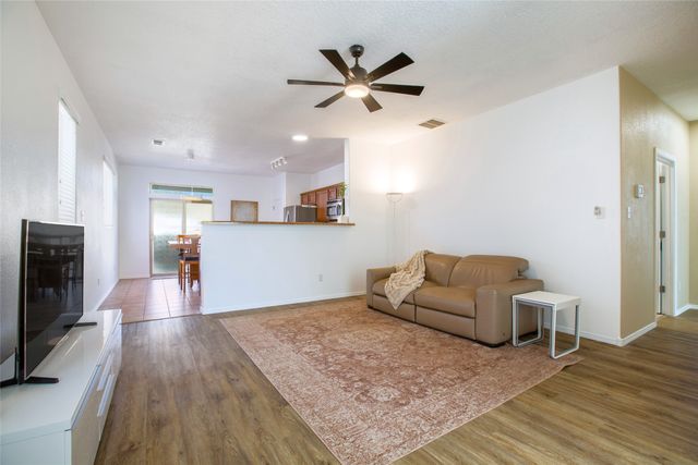 8405 Wild Dunes Avenue NW, Albuquerque, NM 87114