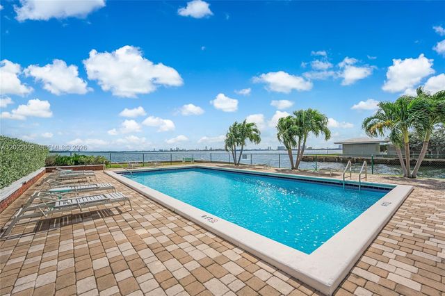1700 NE 105th St 108, Miami Shores, FL 33138