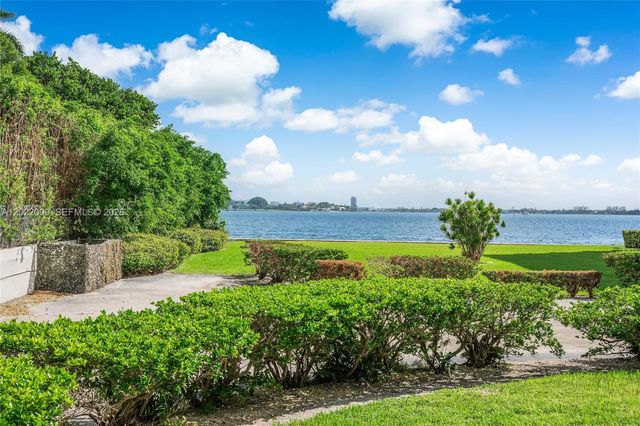 1700 NE 105th St 108, Miami Shores, FL 33138