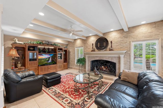 207 E SUNSET RD, San Antonio, TX 78209