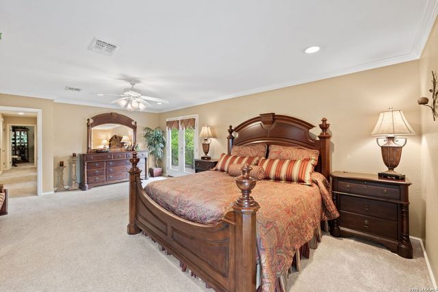 207 E SUNSET RD, San Antonio, TX 78209