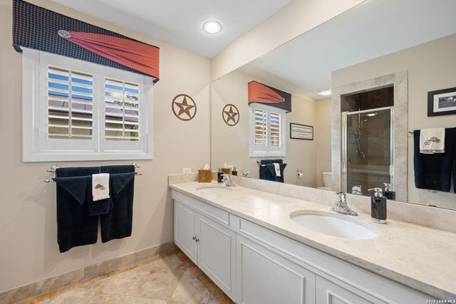 207 E SUNSET RD, San Antonio, TX 78209