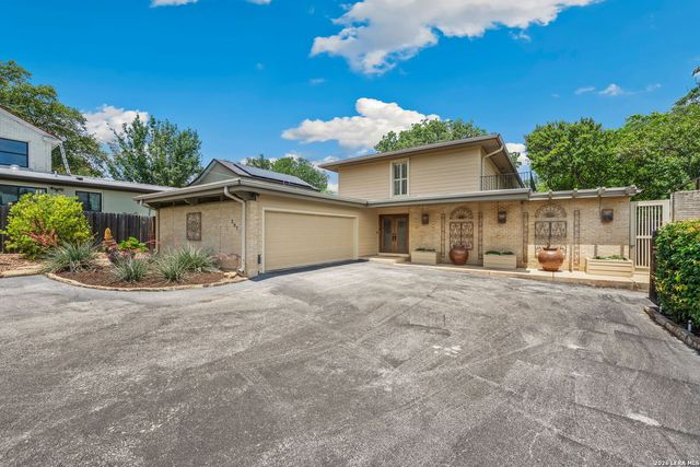 207 E SUNSET RD, San Antonio, TX 78209