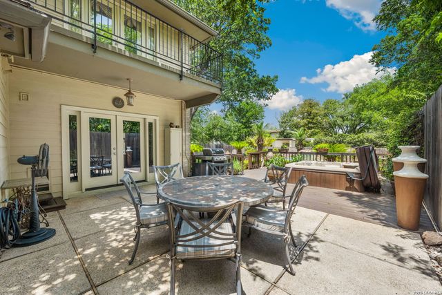 207 E SUNSET RD, San Antonio, TX 78209