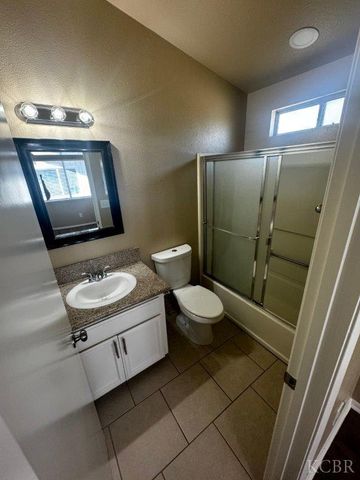 4781 N Polk Avenue, Fresno, CA 93722