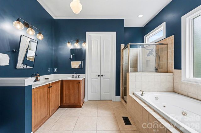 4004 Quintessa Drive, Wesley Chapel, NC 28104