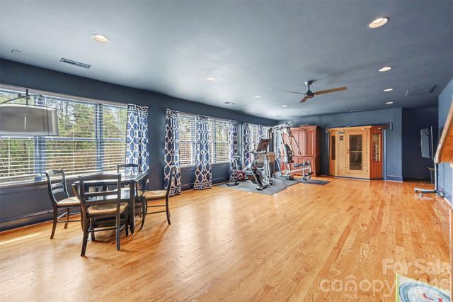 4004 Quintessa Drive, Wesley Chapel, NC 28104